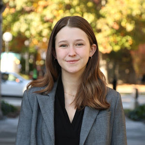 Meet your Posher, Emily